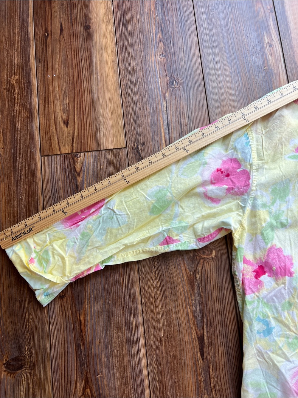 Ralph Lauren Pastel Yellow Shirt with Pink Collar and Mint Accents - Picture 8 of 9